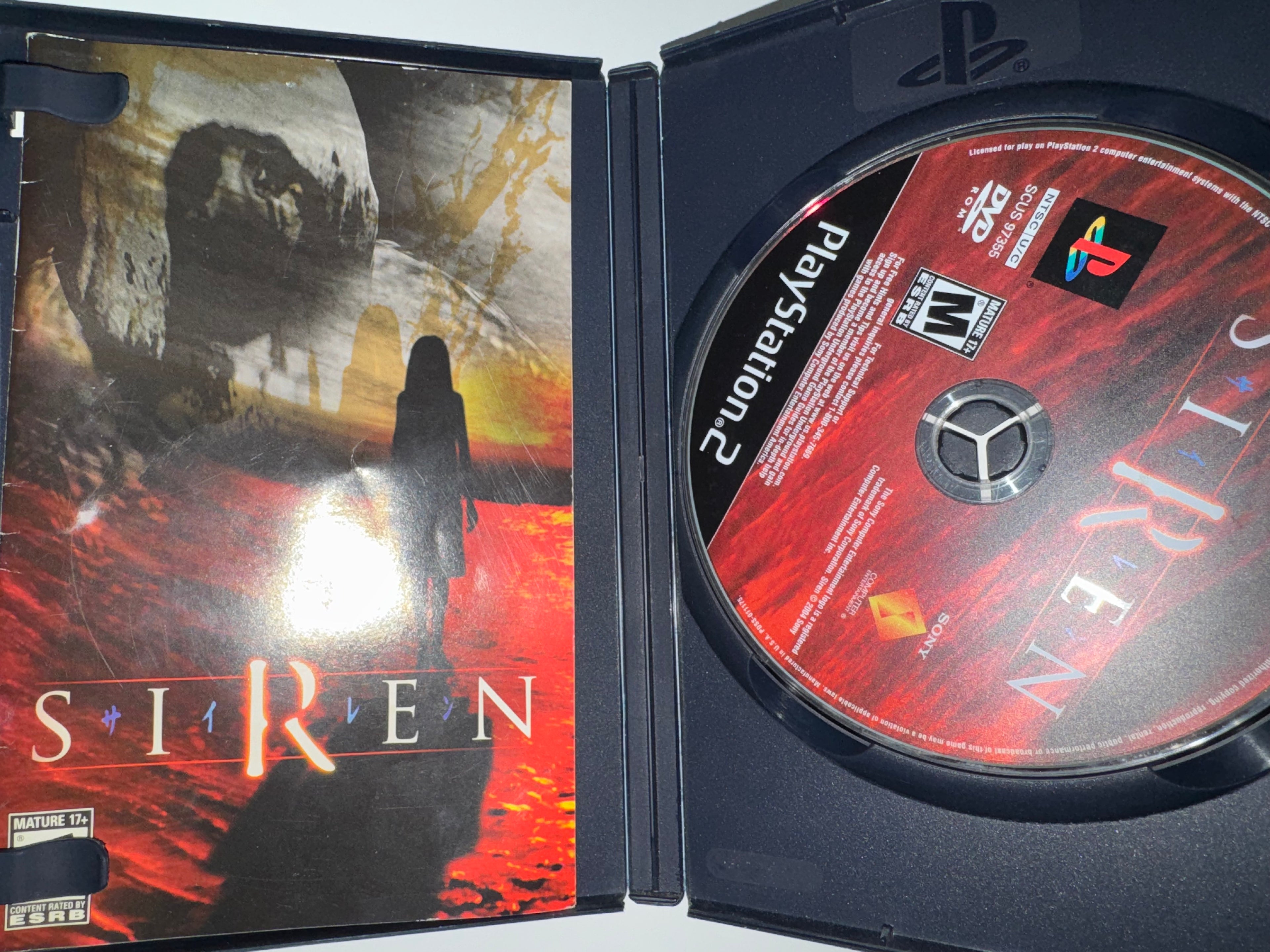 Siren (Sony PlayStation 2, 2004) CIB COMPLETE PS2