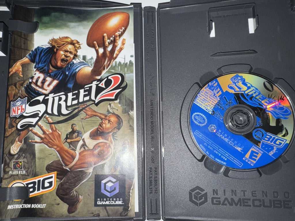 NFL Street 2 (Nintendo GameCube, 2004) CIB COMPLETE + MANUAL GC