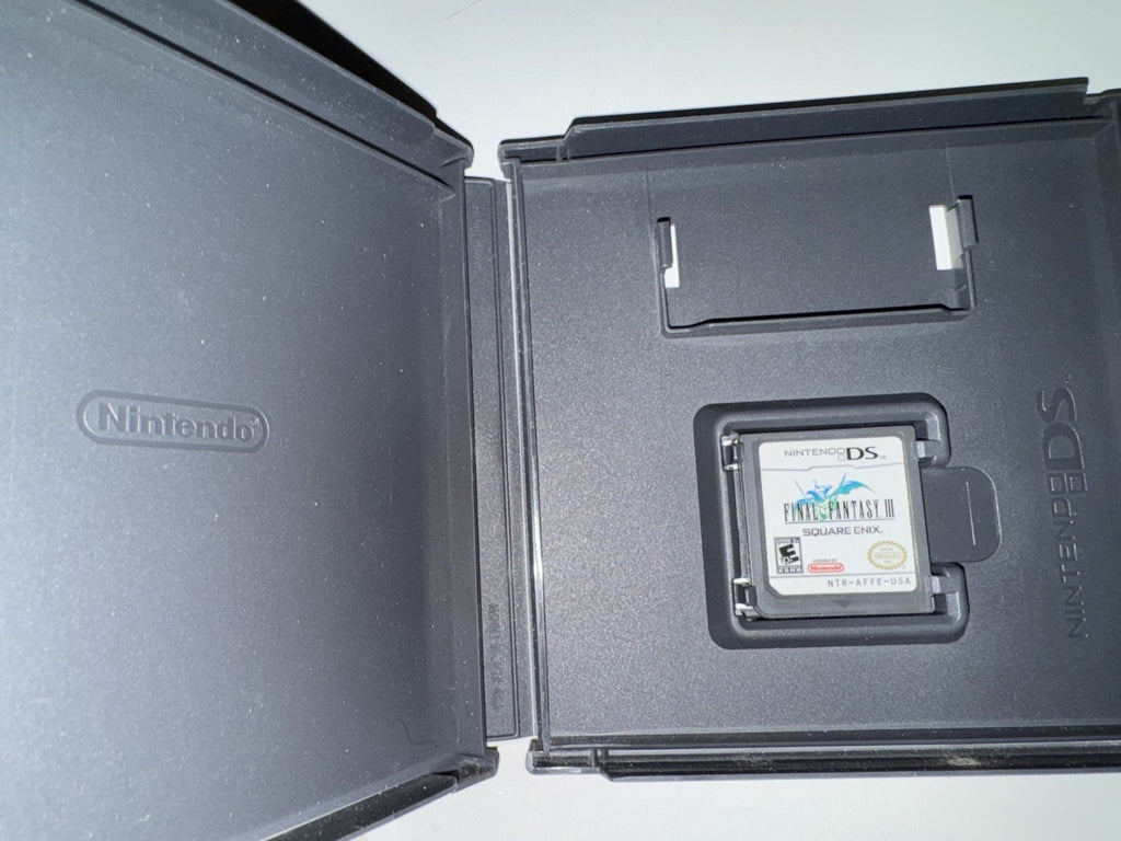 Final Fantasy III 3 (Nintendo DS, 2006) DS