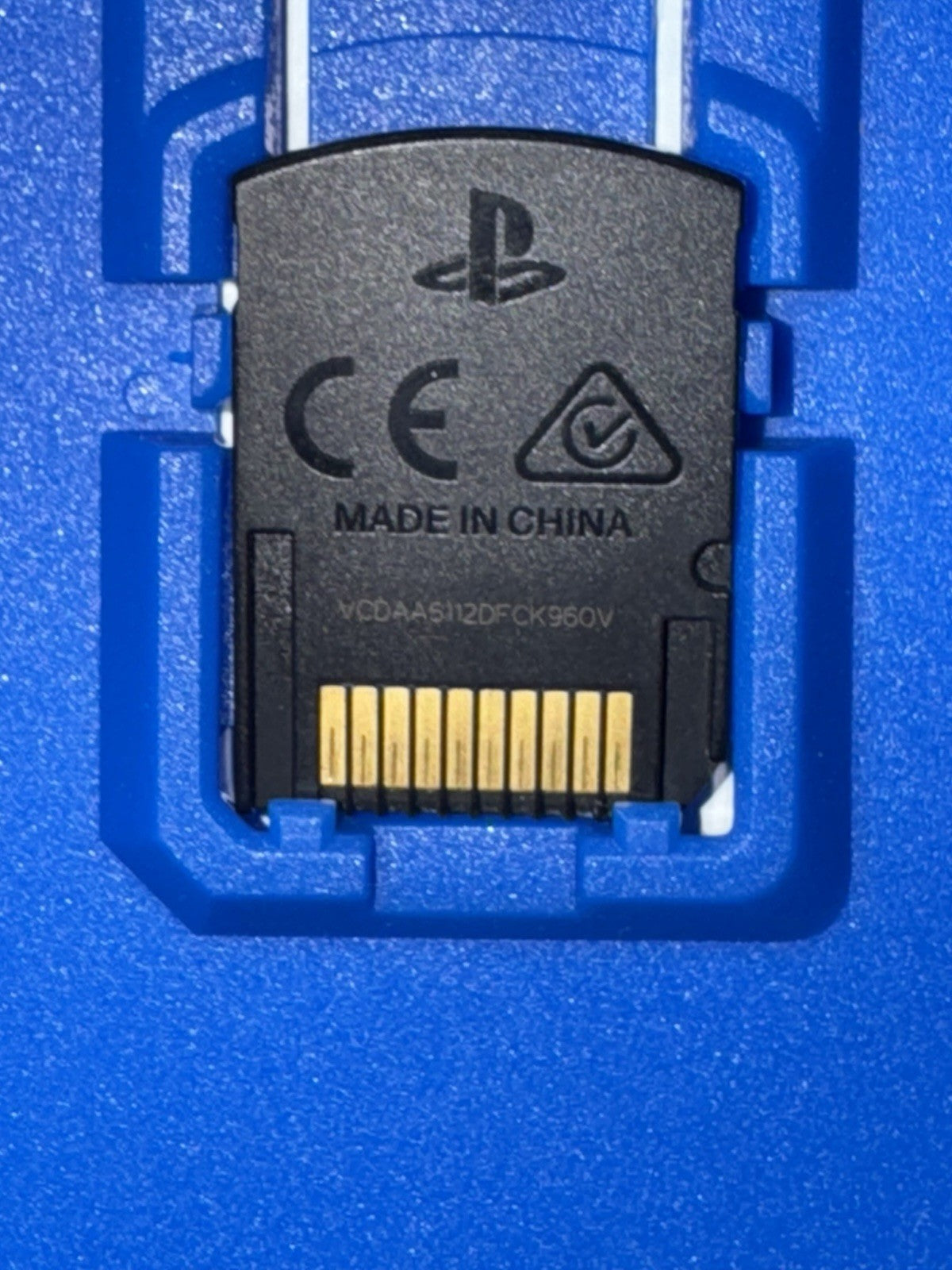 Resident Evil Revelations 2 (Sony PlayStation Vita 2015) LOOSE CART ONLY PS VITA