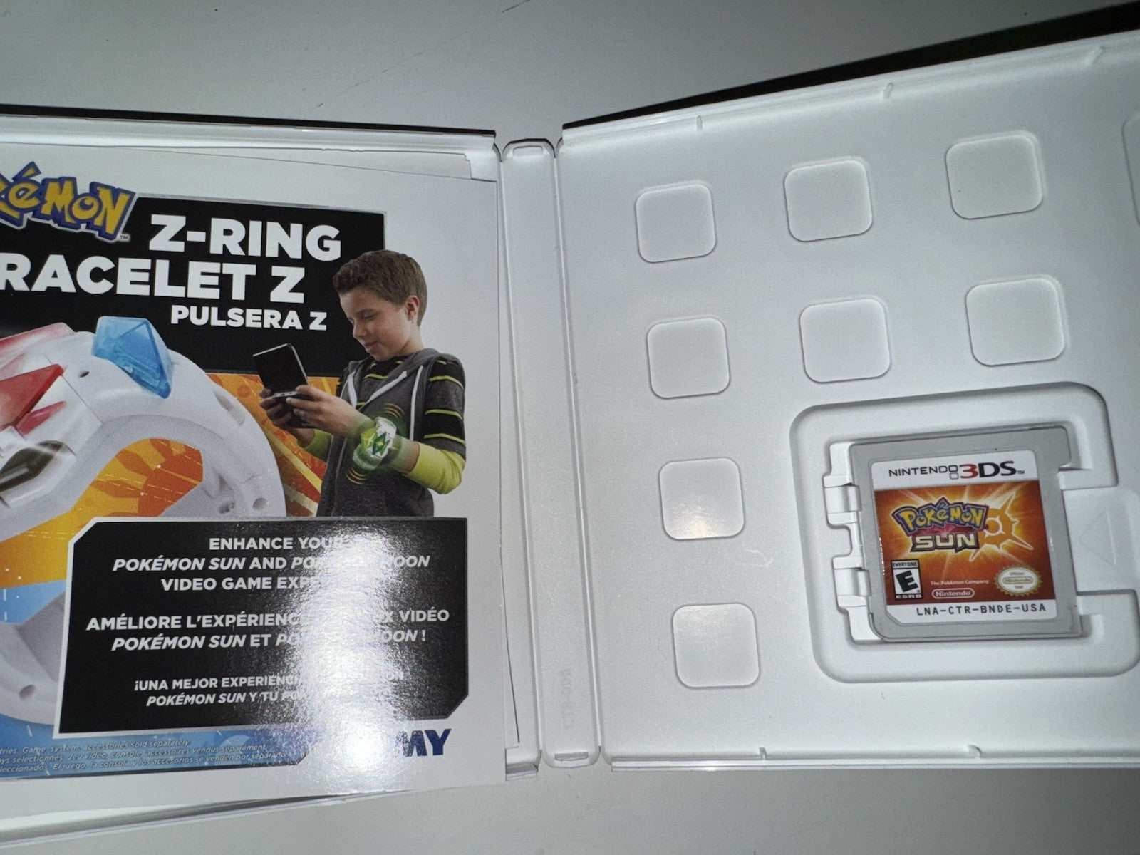 Pokemon Sun (Nintendo 3DS, 2016) 3DS