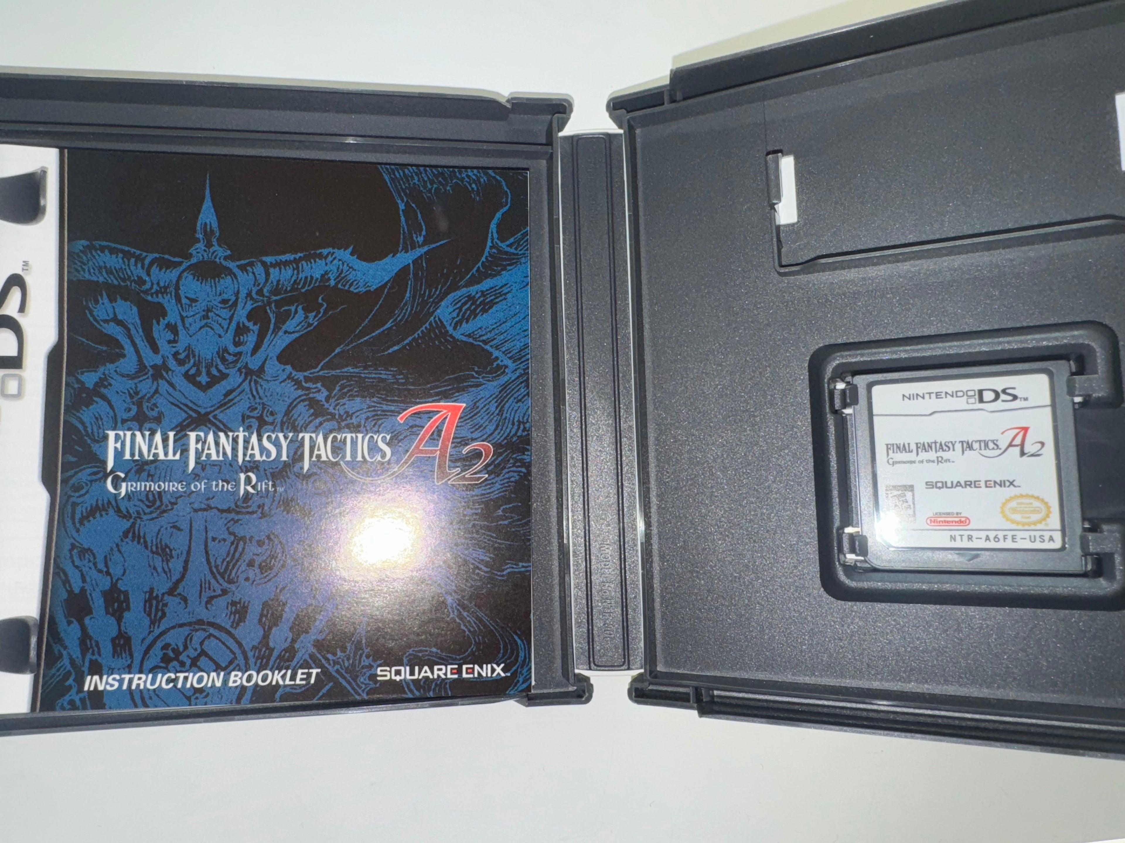 Final Fantasy Tactics A2: Grimoire of the Rift (Nintendo DS, 2008) CIB COMPLETE DS